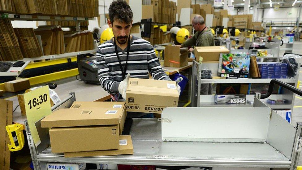 Packing in Amazon warehouse Germany