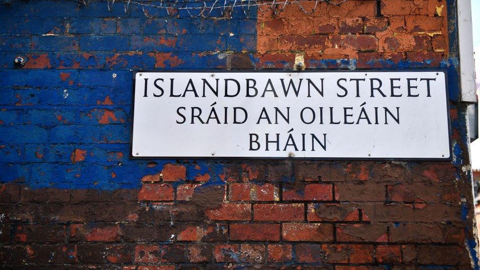 Street sign in English and Irish