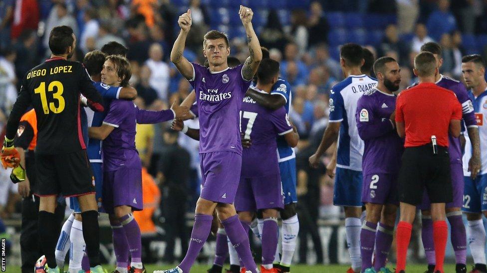 Toni Kroos celebrates