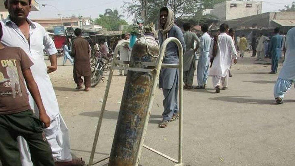 Protesters took the gas cylinder with them after Irfan Masih died