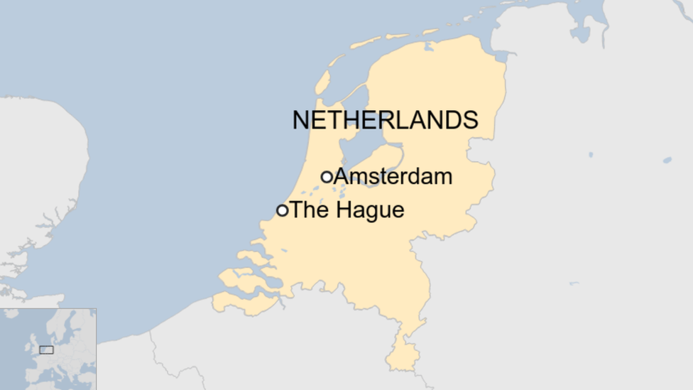 Map of the Netherlands with The Hague and Amsterdam marked