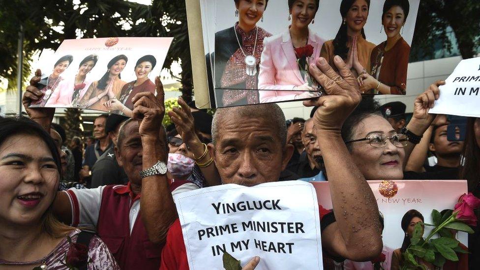 Pro Yingluck protesters