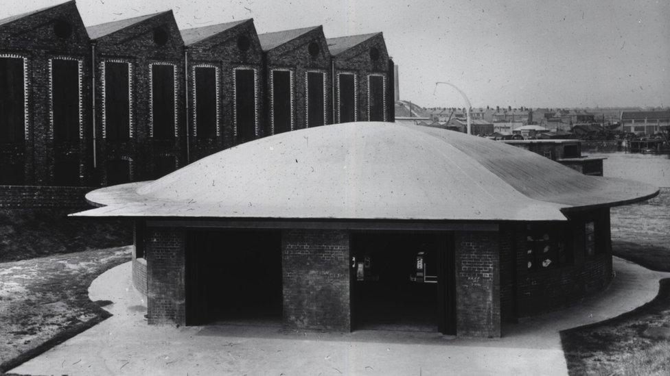 Entrance to the tunnel in the 1950s