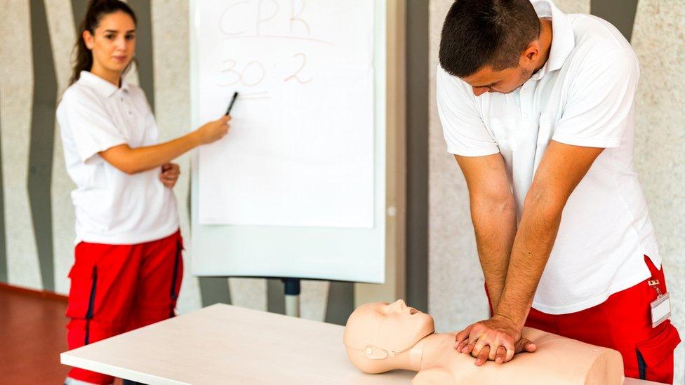 CPR-training-course