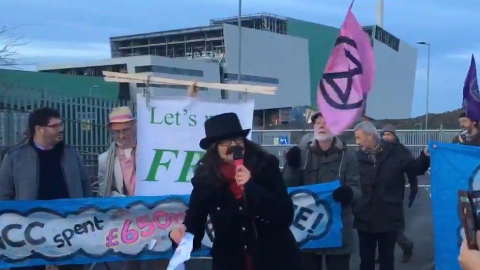 Protest at waste incinerator site