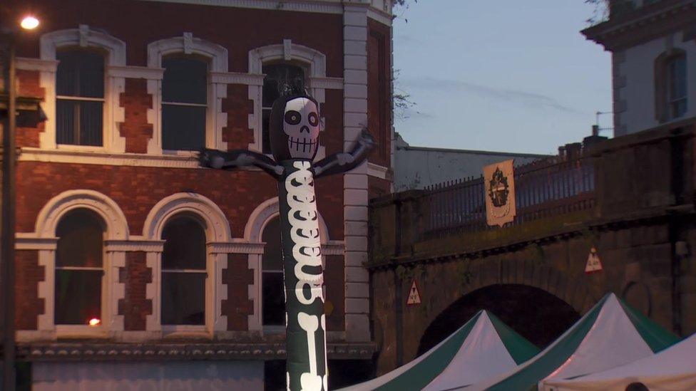 This skeleton was determined to rise to the occasion