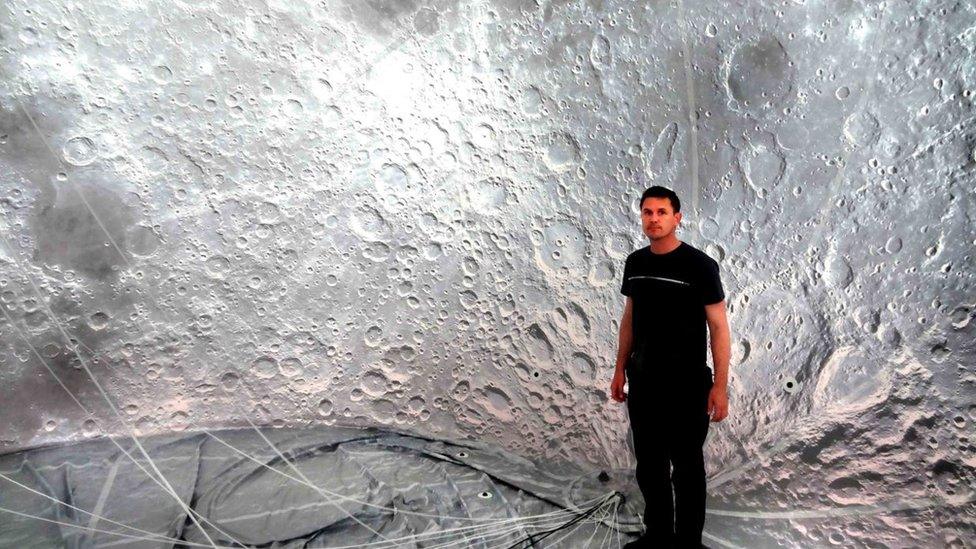 Luke Jerram and the Museum of the Moon