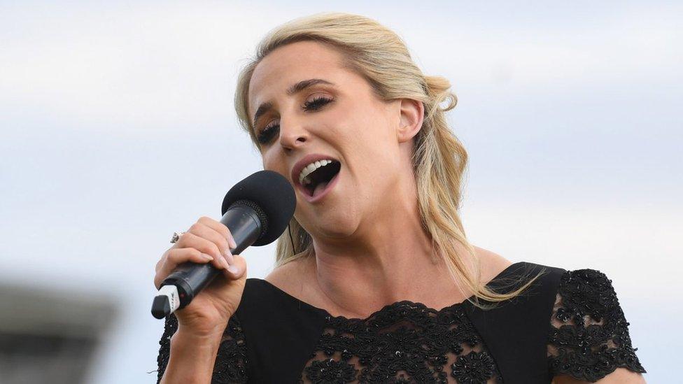 Singer Lizzie Jones