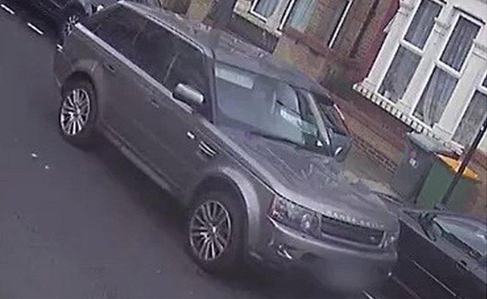 CCTV of Range Rover