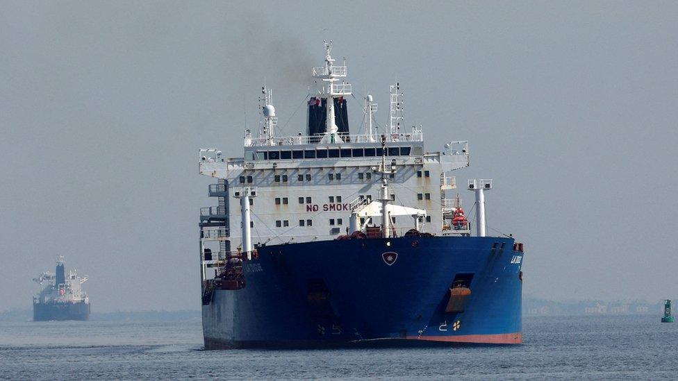 an oil tanker