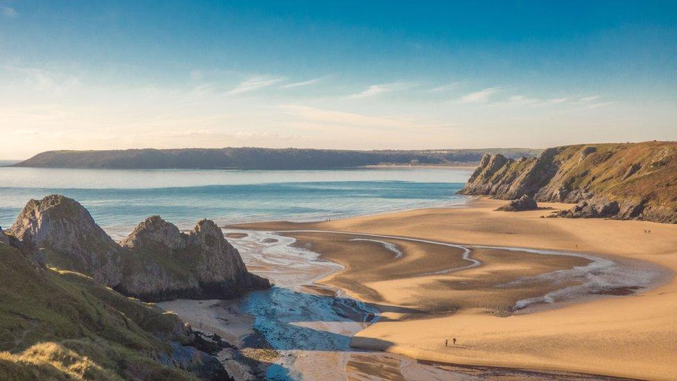 A crisp, winter's morning at Three Cliffs Bay, Swansea, taken by Martyn Jenkins.