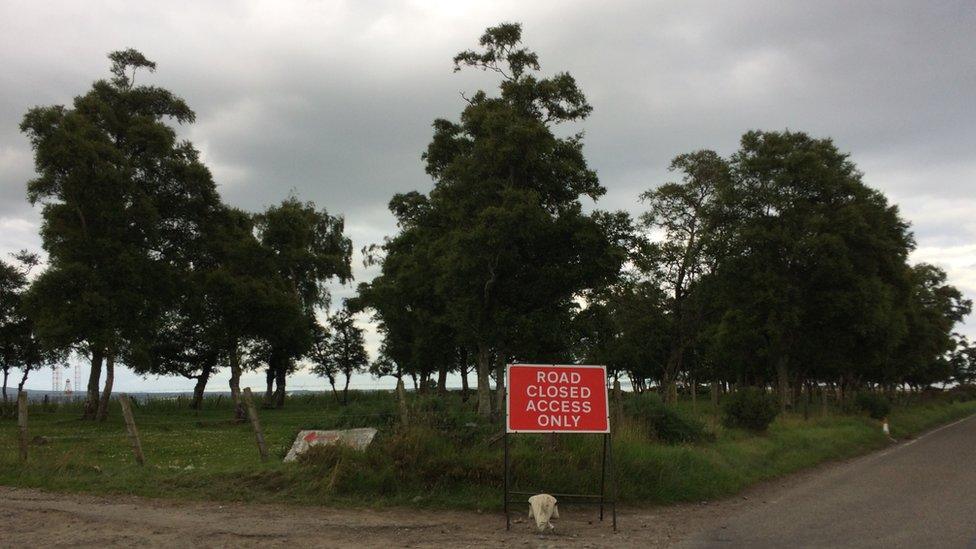 Road closed sign