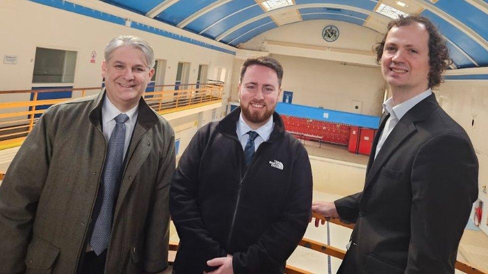 Jacob Young (centre), Minister for Levelling Up alongside MP Philip Davies and councillor Alex Ross-Shaw