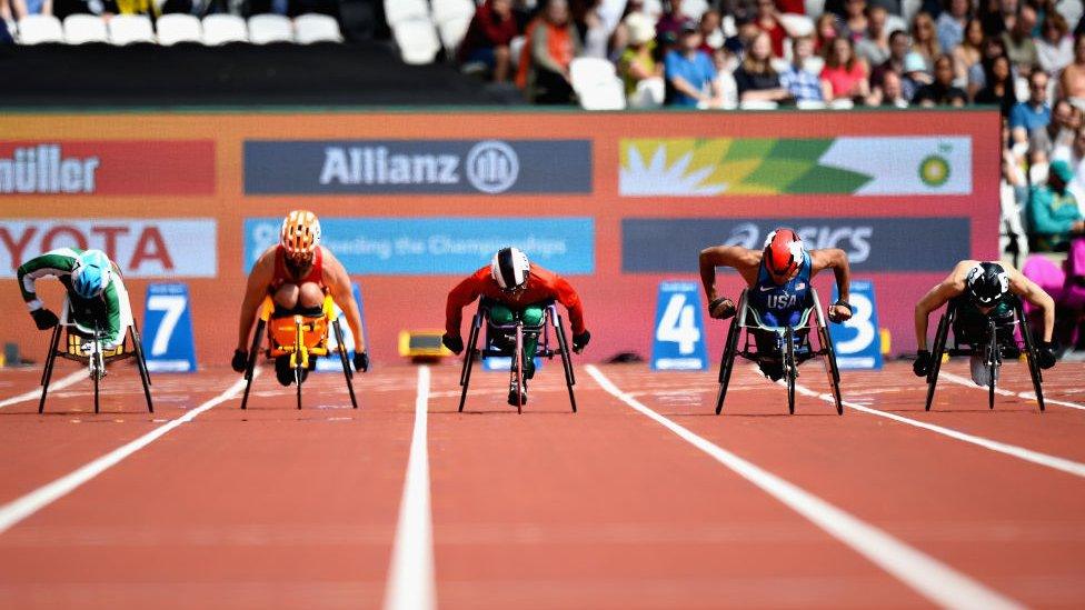 wheelchair-racers