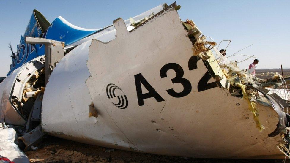 A piece of wreckage of Russian Metrojet Airbus A321 at the site of the crash in Sinai, Egypt (1 November 2015)