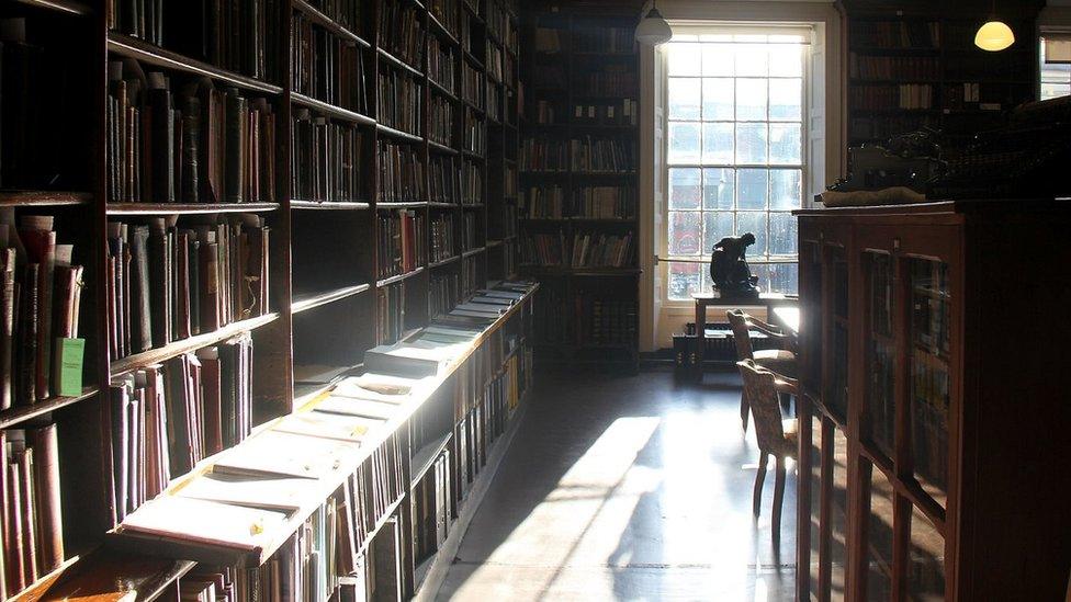 Leeds Library