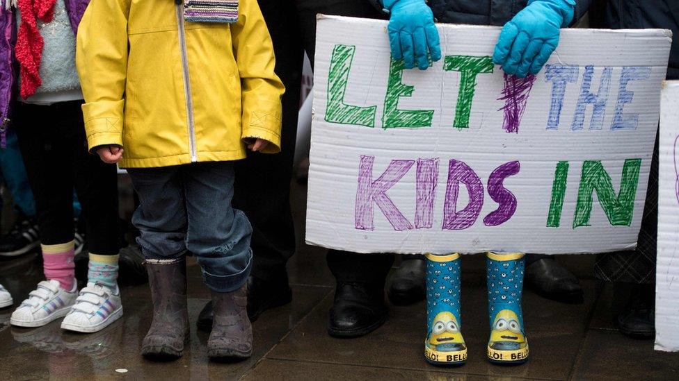 Children protesting against the end of the Dubs amendment