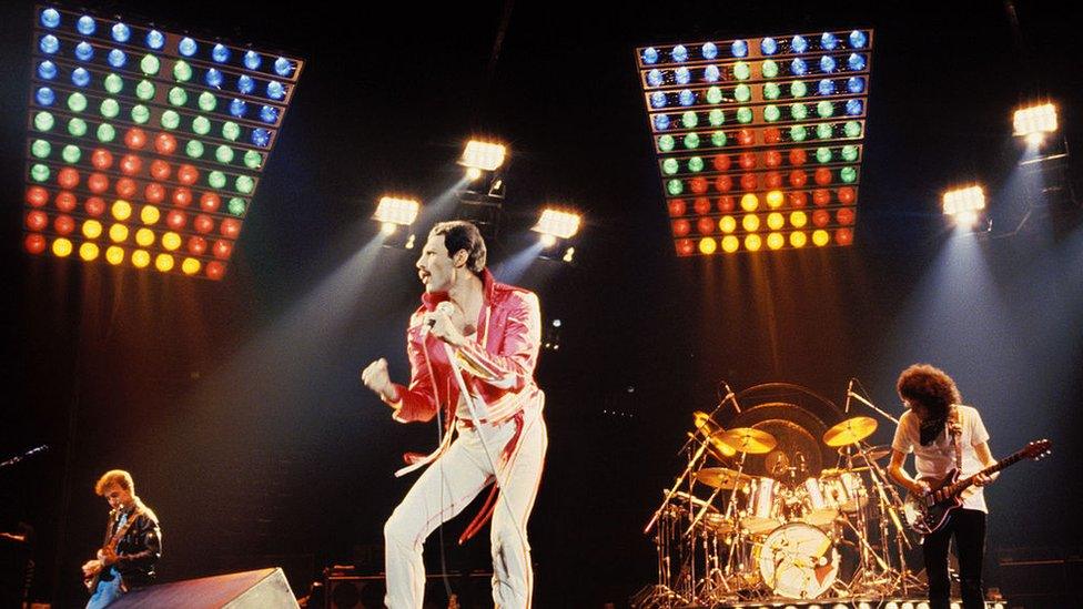 Queen the band performing