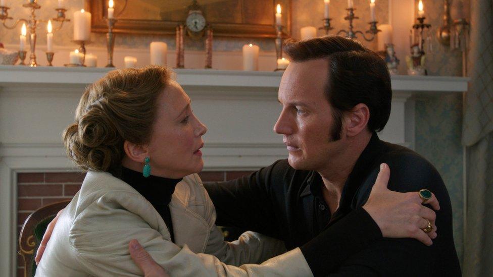 Vera Farmiga and Patrick Wilson in The Conjuring 2