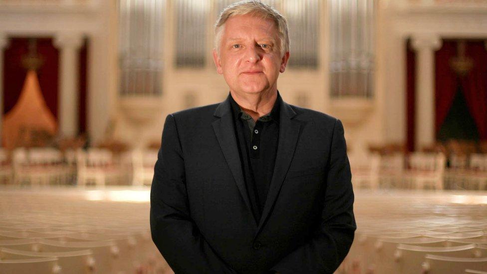 Simon Russell Beale