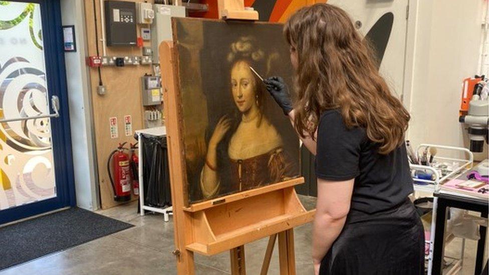 Easel Painting Conservator Sophie Kean