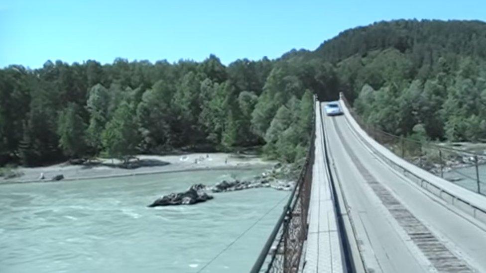 The Altai Bridge before it fell into disrepair