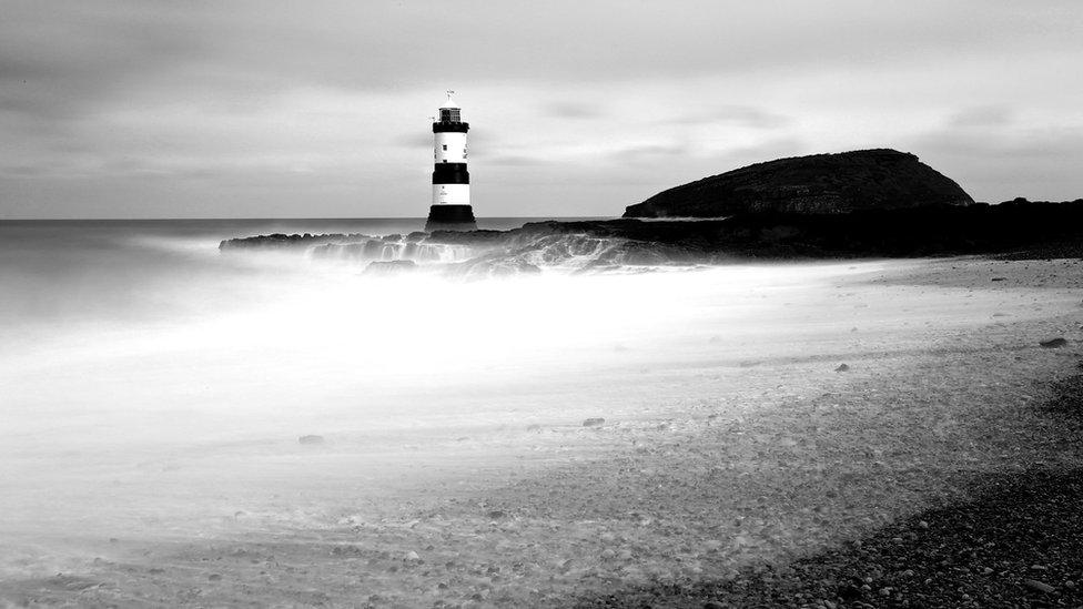 Bore cymylog, Penmon