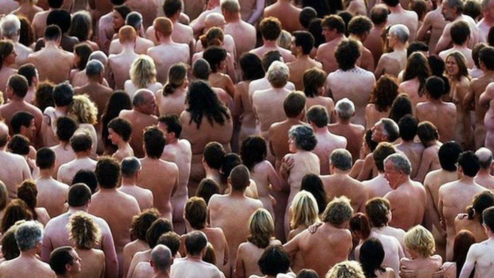 Spencer Tunick art gathering at Gateshead