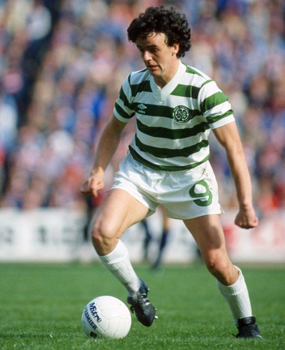 Frank McGarvey playing for Celtic