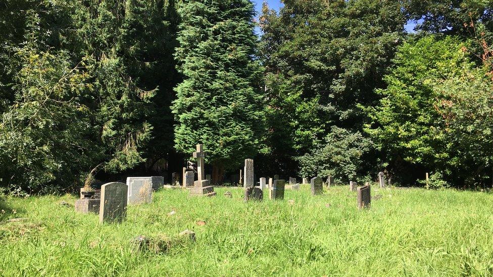 Llandaff cemetery