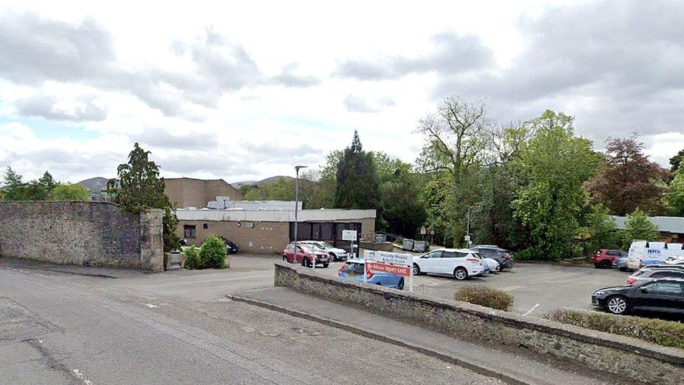 Hay Lodge hospital