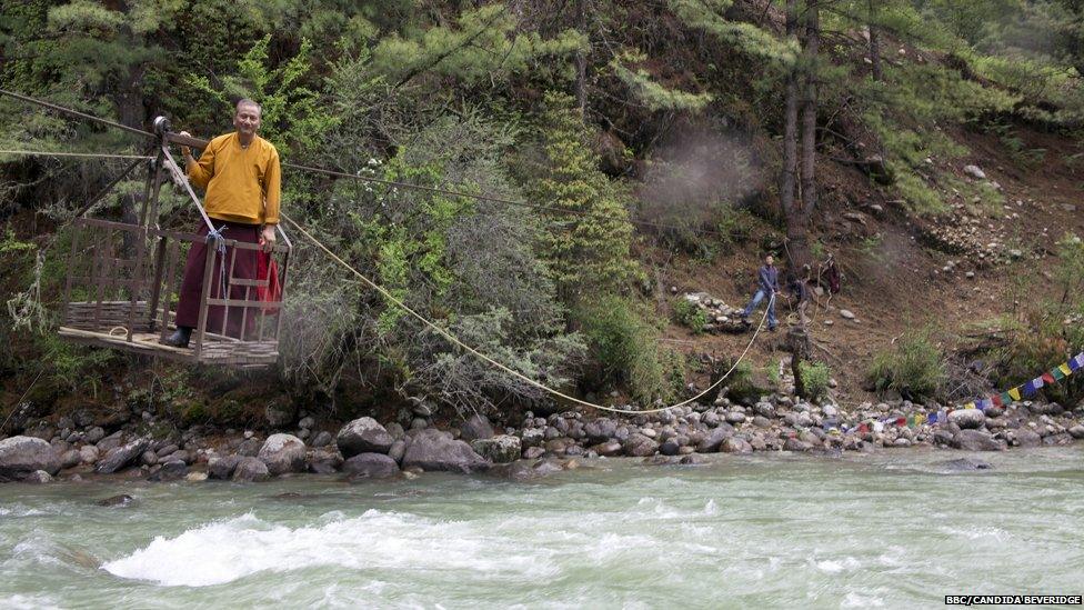 Saamdu Chetri crossing the river