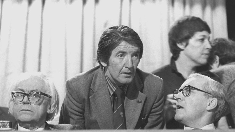 Dennis Skinner with Michael Foot and Tony Benn in Blackpool, in 1980