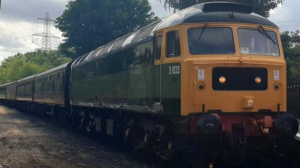 A train on the Mid Norfolk Railway