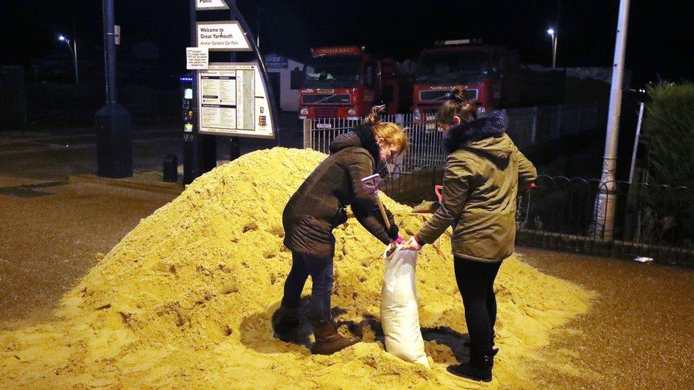 Filling sandbags in Great Yarmouth