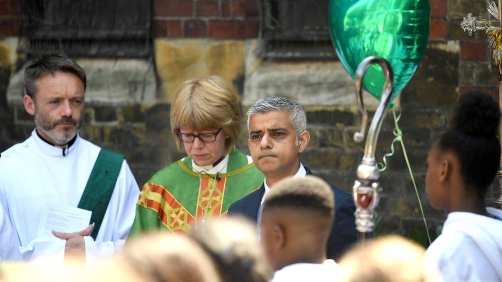 The Bishop of London Dame Sarah Mullally, London mayor Sadiq Khan and Graham Tomlinson, the Bishop of Kensington