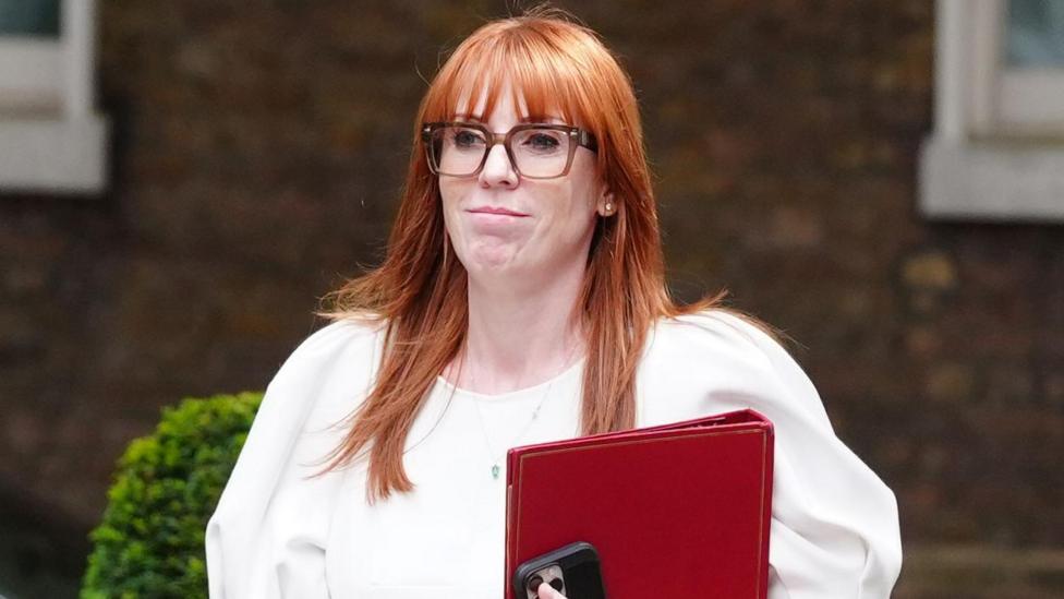 Angela Rayner: Labour's working-class warrior bounces back