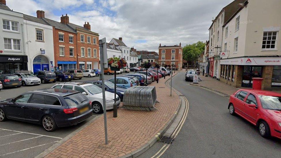 Parking on Banbury's Market Place