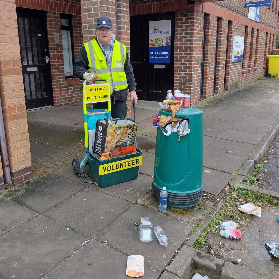 Gordon Allen with the forgotten bin on Horndean Road (word censored version)