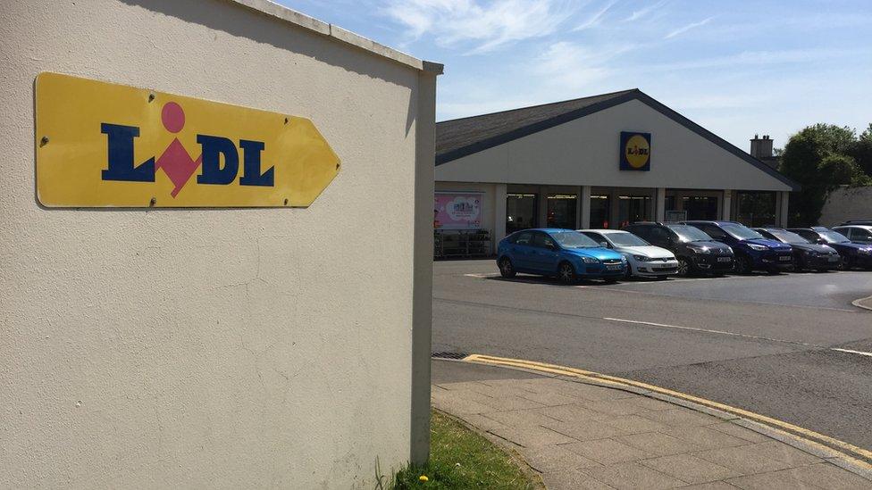 Lidl's current store