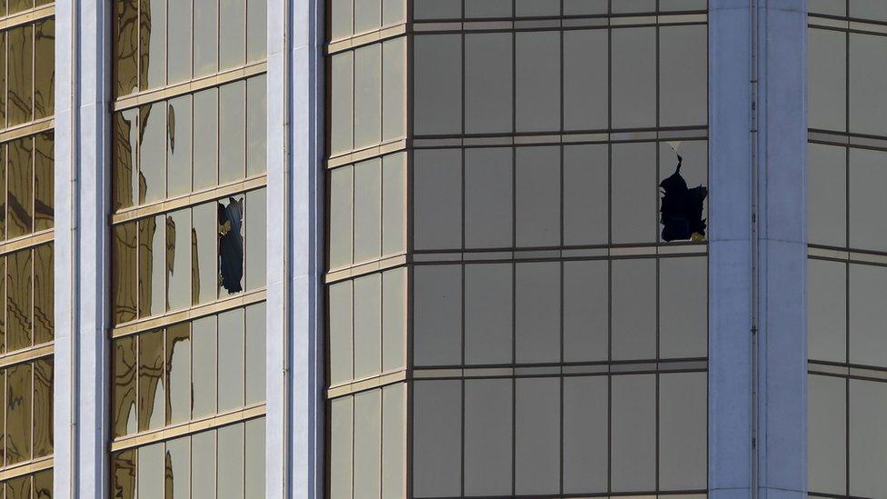 Damaged window on 32nd floor of the Mandalay Hotel in Las Vegas on 2 October 2017