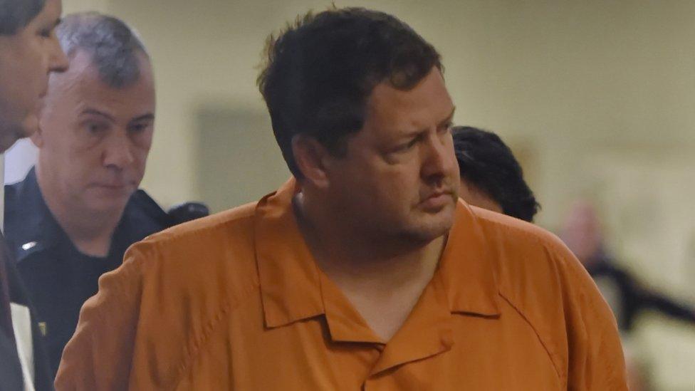 Todd Kohlhepp at court for a bond hearing at the Spartanburg Detention Facility in South Carolina, 6 November 2016