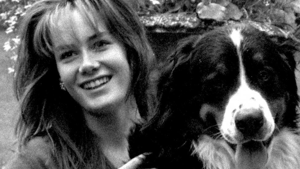 Tara Palmer-Tomkinson, aged 16, holding family pet Wellington in 1988