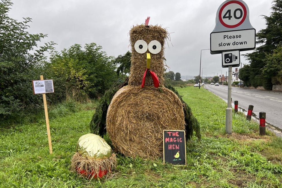 Magic hen scarecrow