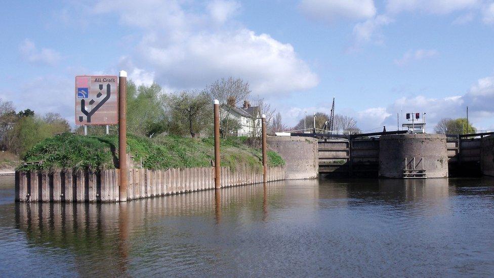 Diglis Lock on the River Severn