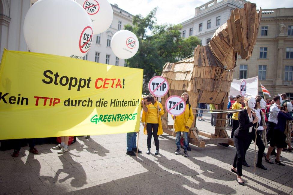 Anti-Ceta and TTIP march in Vienna, 17 Sep 16