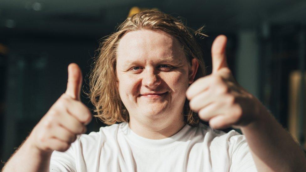 Lewis Capaldi with thumbs up