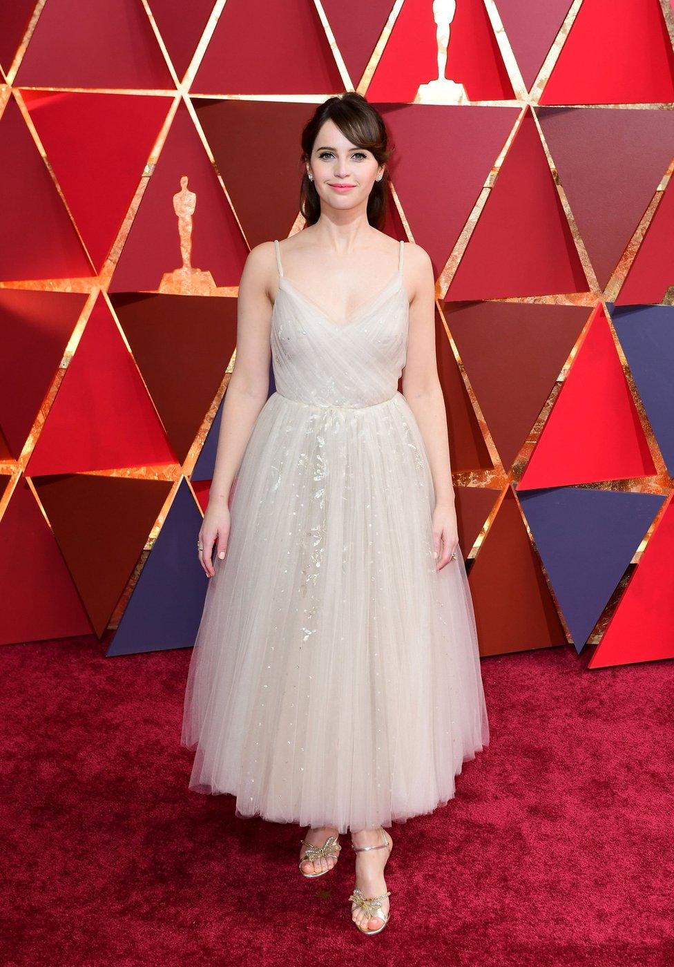 Felicity Jones arriving at the 89th Academy Awards