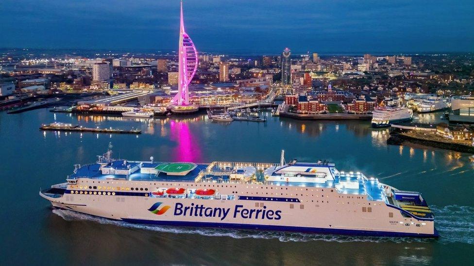 Arc de Triomphe flame set to sail into Portsmouth