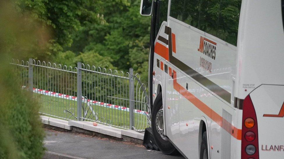 Bus crashed into fence